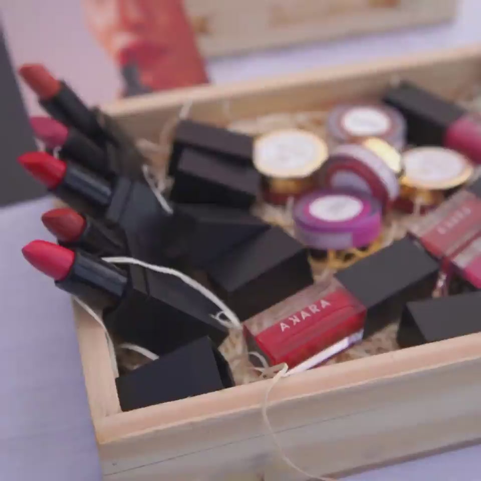 Load video: Monsoon Sell Lippies @99 !! π Choose your shade?